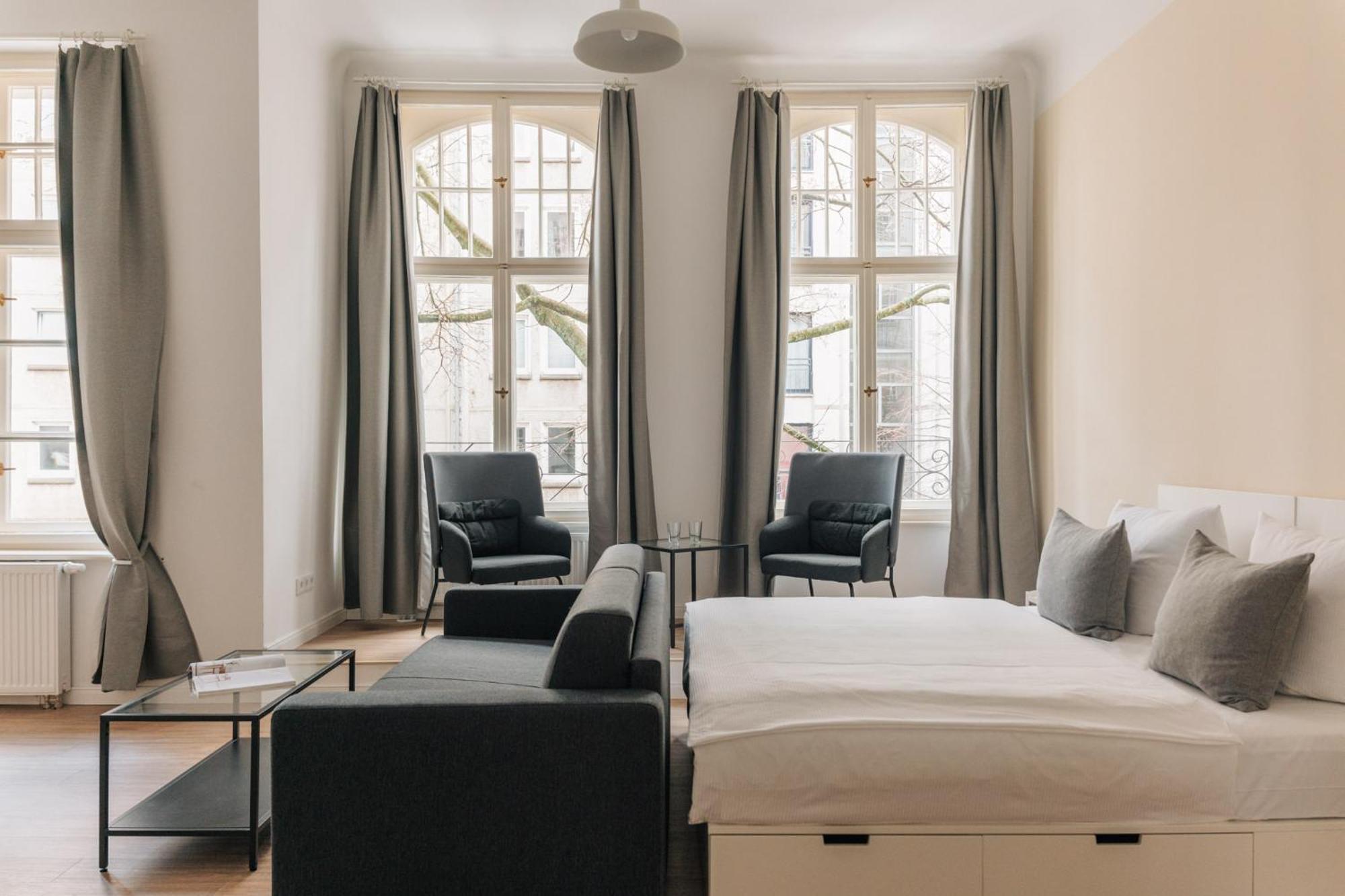 Homaris Apartments Frankfurter Allee Berlim Exterior foto